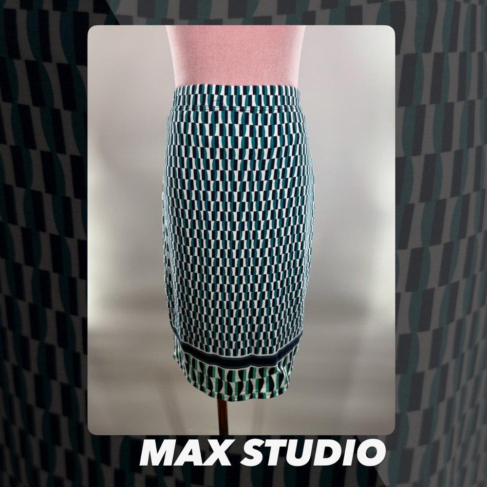 EUC Max Studio Geometric Print Pencil Skirt